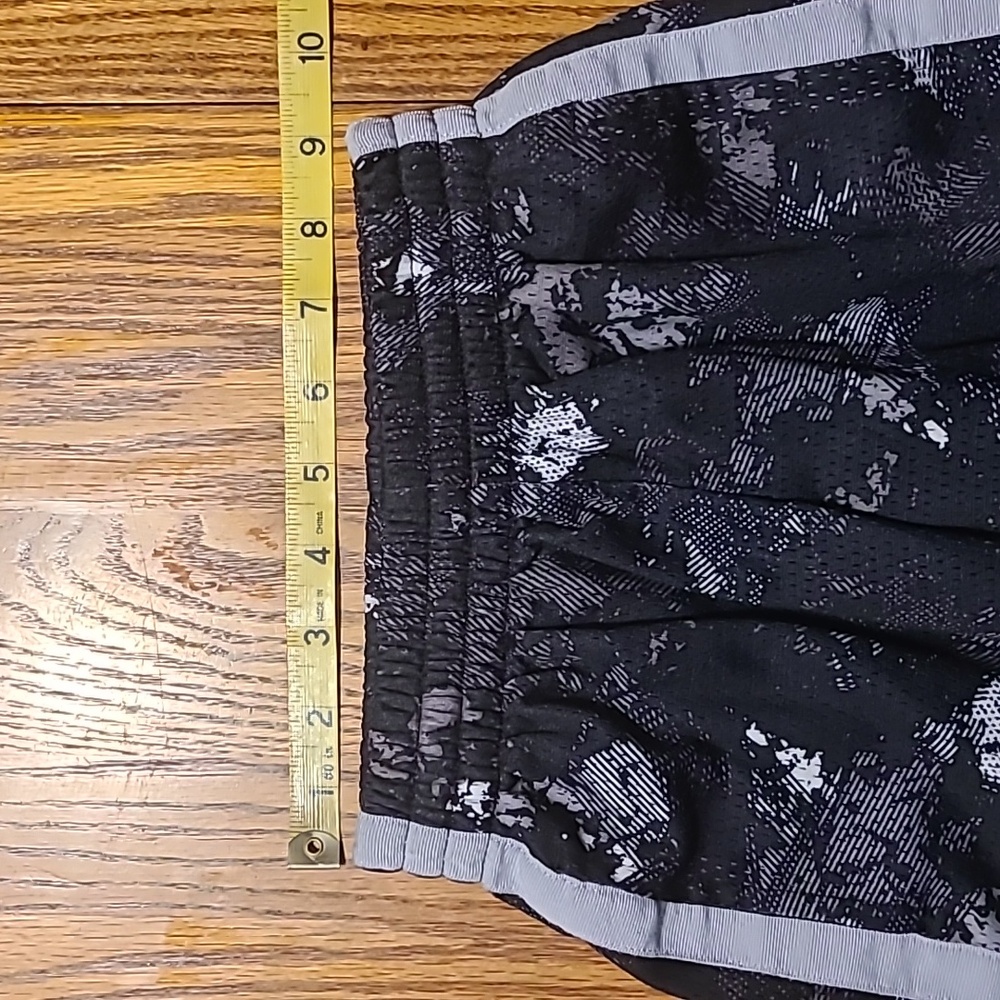 Champion Black and Gray Camouflage Athletic Set - Boy's XS - Picture 11 of 13
